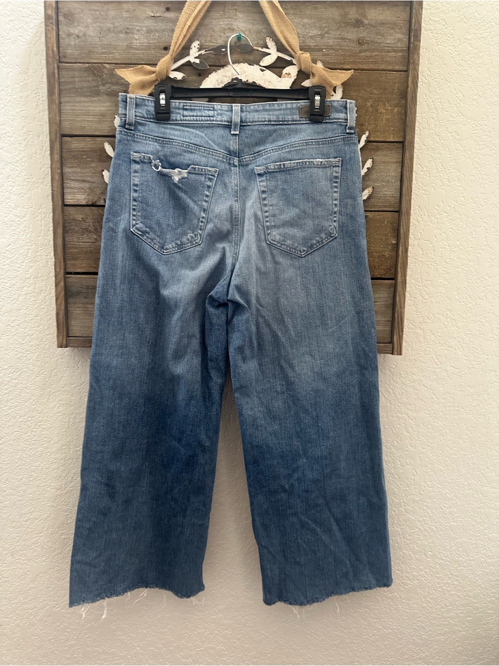 AG Adriano Goldschmied Saige Wide leg Crop jeans size 32 raw hem - Picture 3 of 11